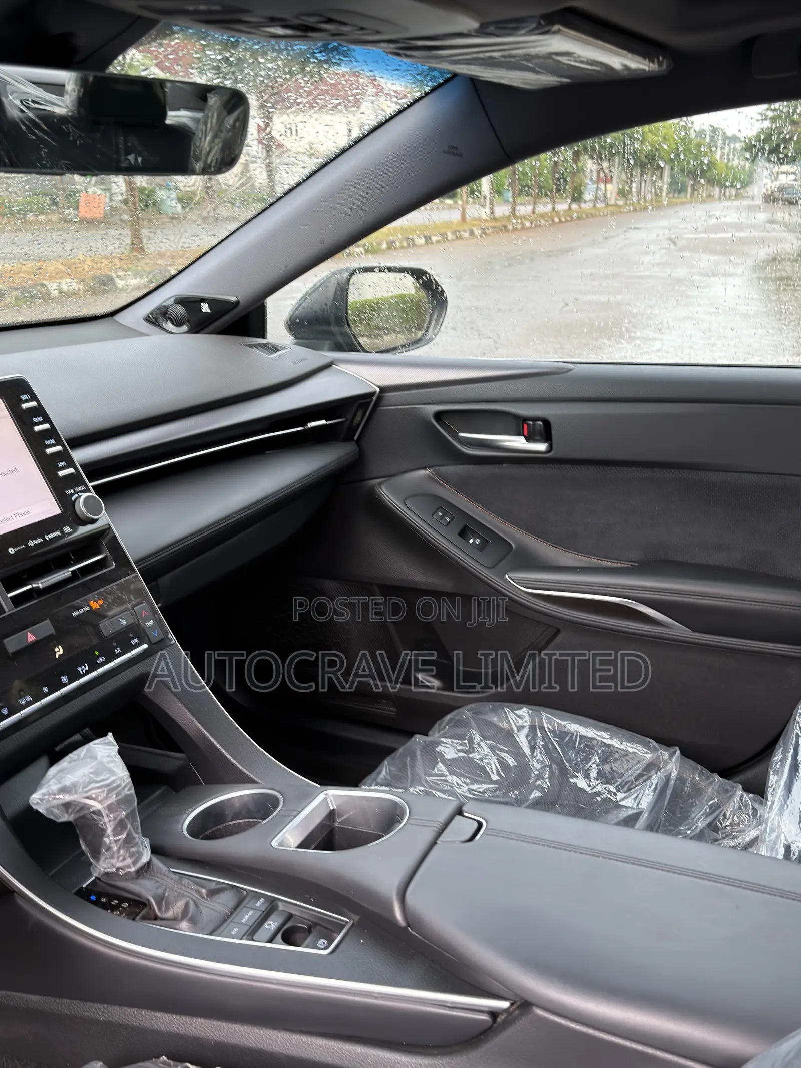 Toyota Avalon XSE FWD Sedan (3.5L V6 8A) 2019 Brown