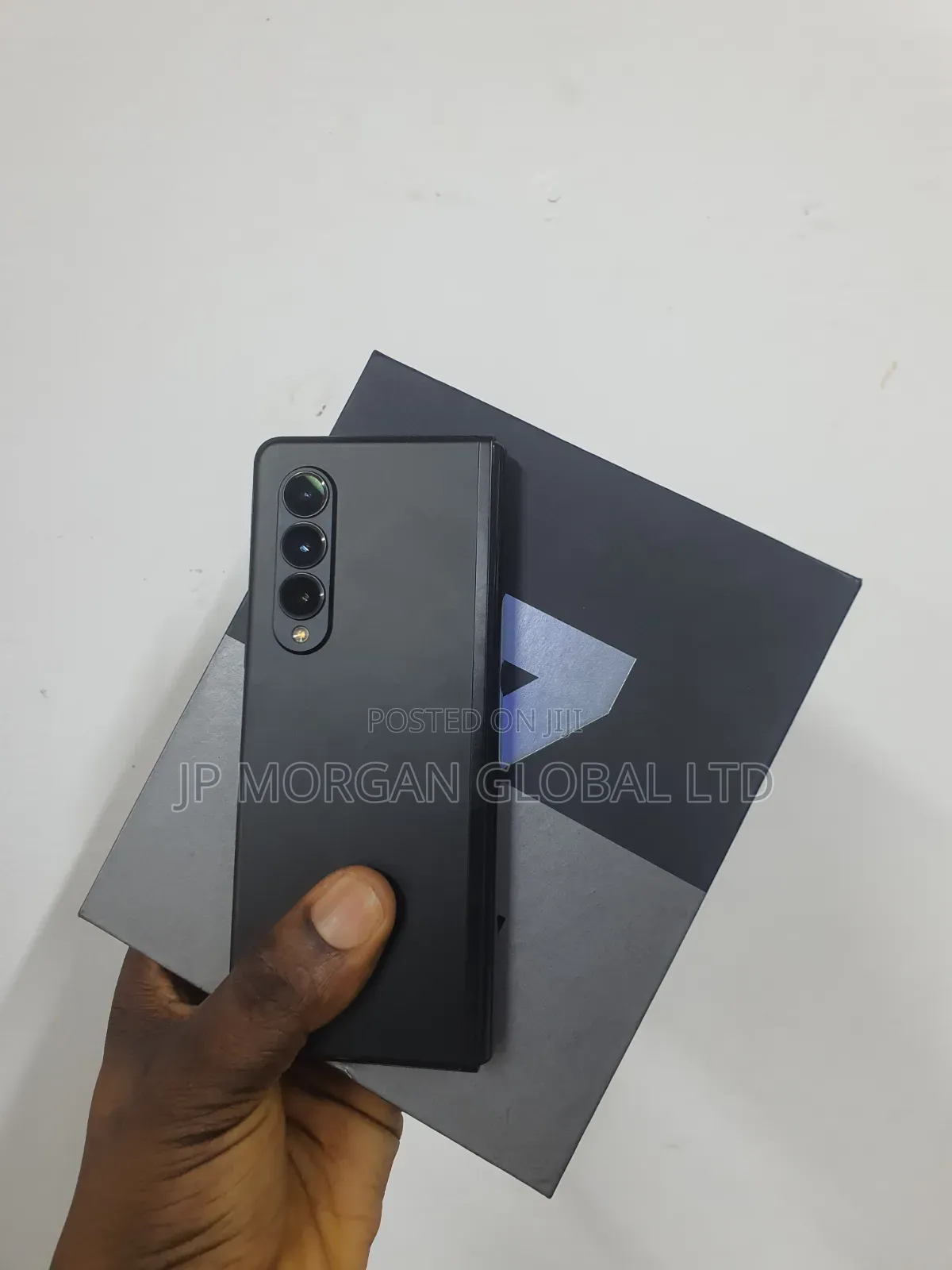 Samsung Galaxy Z Fold 3 256 GB Gray