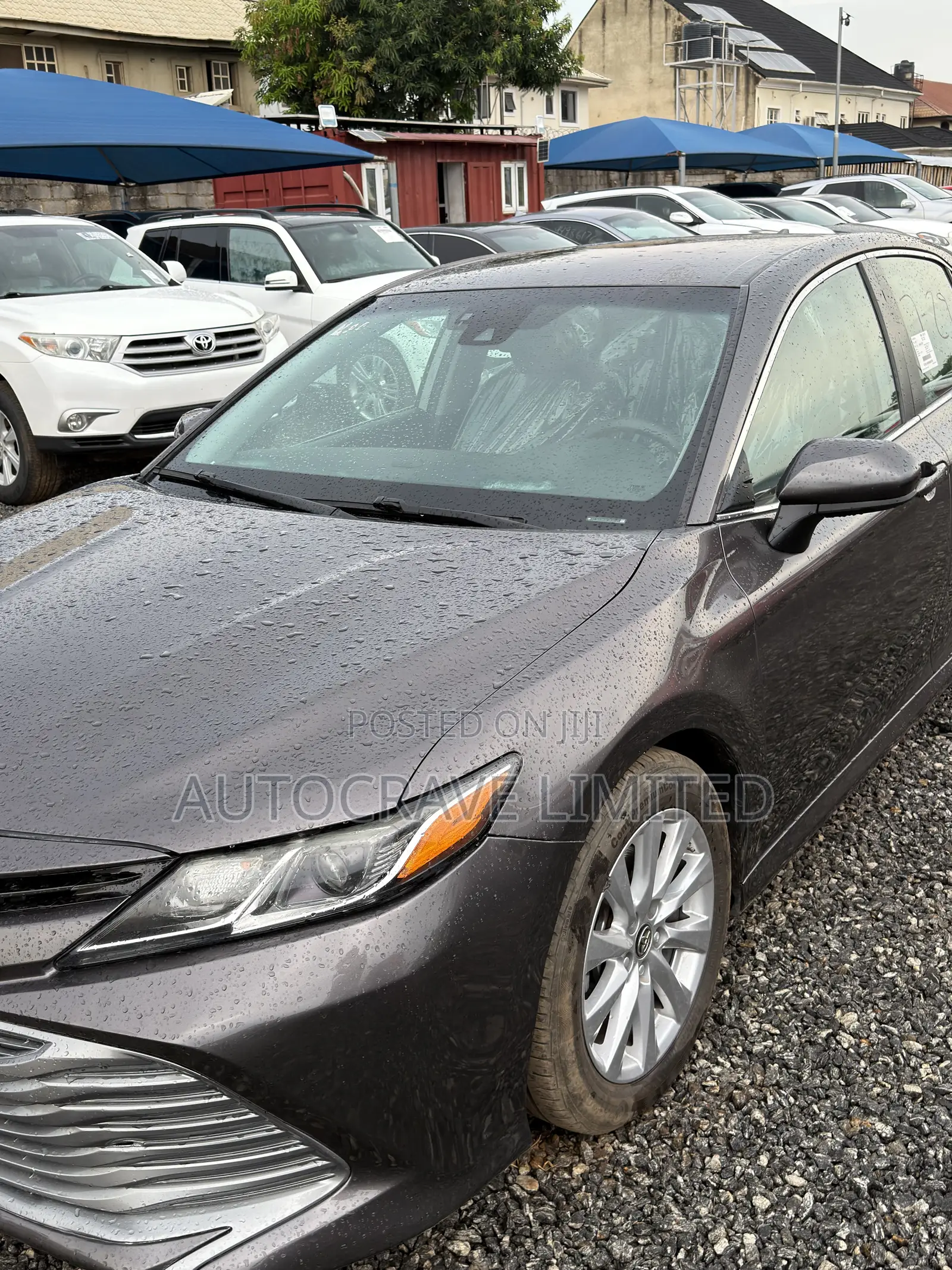 Toyota Camry LE FWD 2020 Brown