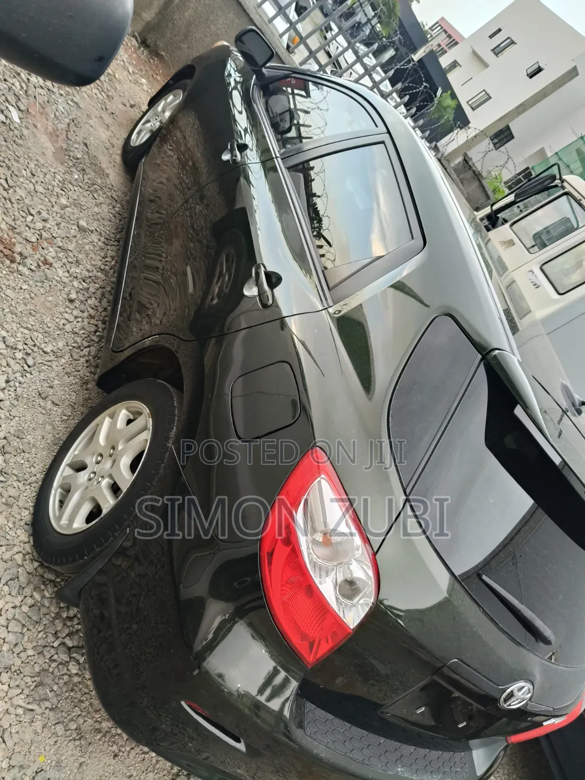 Toyota Matrix 2011 Green