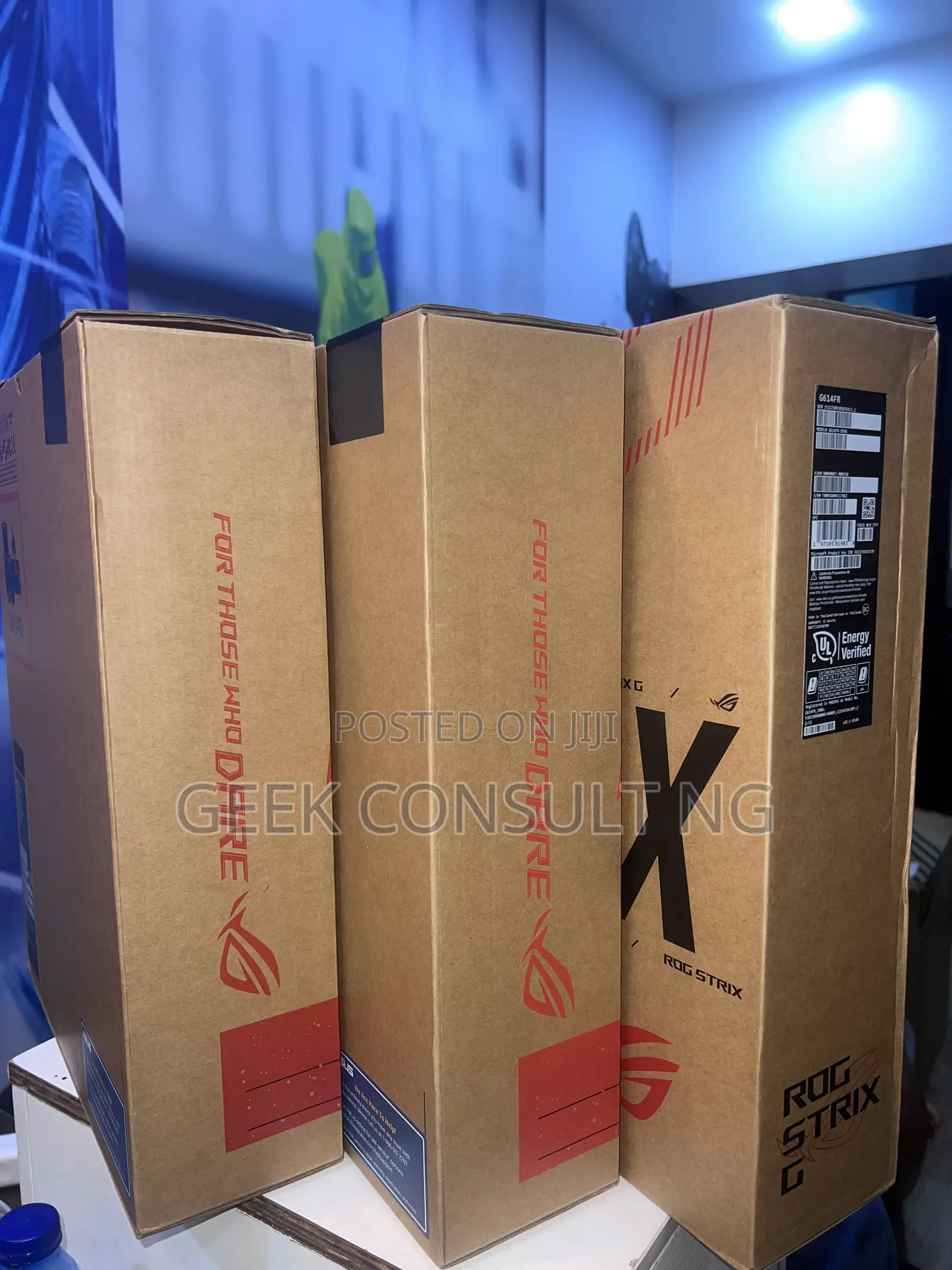 New Laptop Asus ROG Strix G16 G614 32GB AMD Ryzen 9 SSD 1T