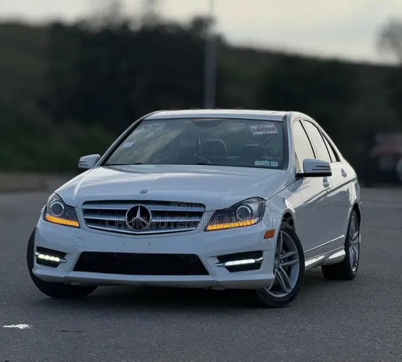 Mercedes-Benz C300 2014 White