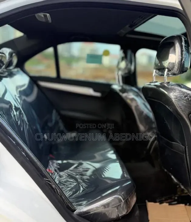 Mercedes-Benz C300 2014 White