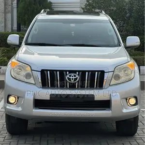 Toyota Land Cruiser Prado 4.0 Petrol TX-L 2010 Silver