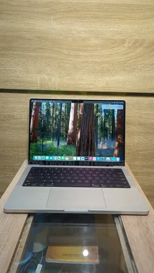 Laptop Apple MacBook Pro 2024 M4 16GB Apple M4 SSD 500GB