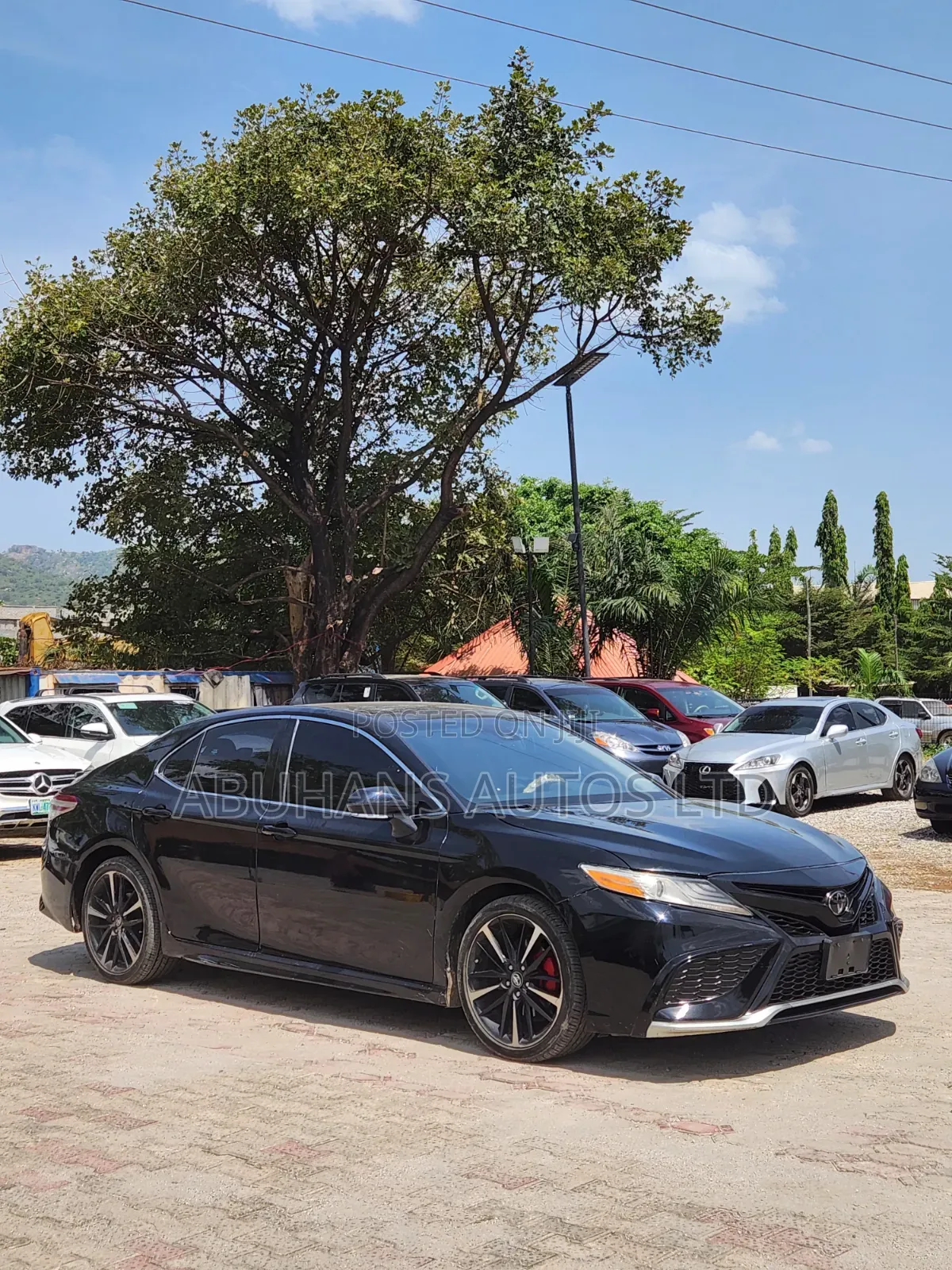Toyota Camry XSE FWD 2020 Black