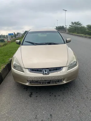 Honda Accord 2006 Gold