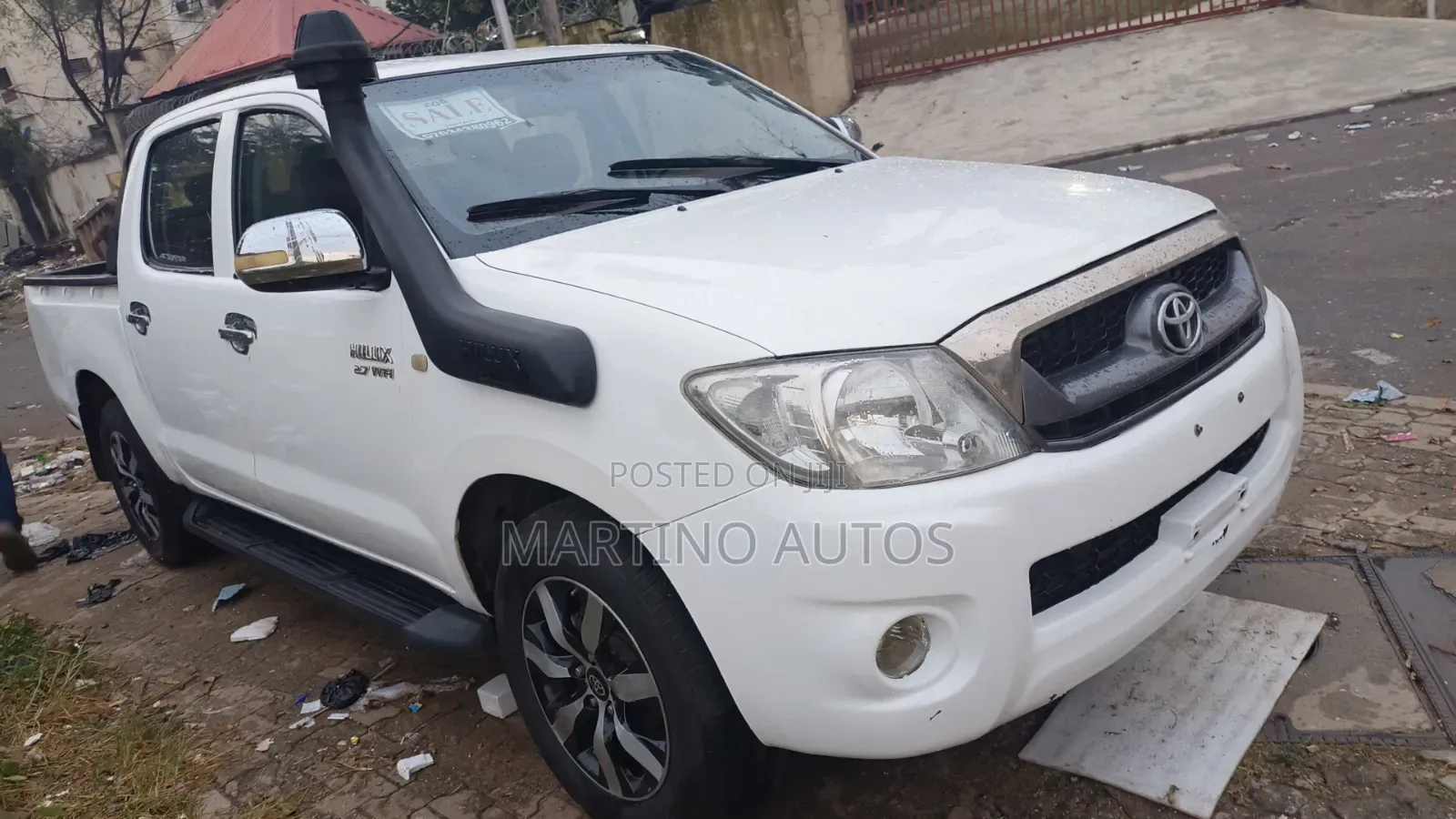 Toyota Hilux 2008 White