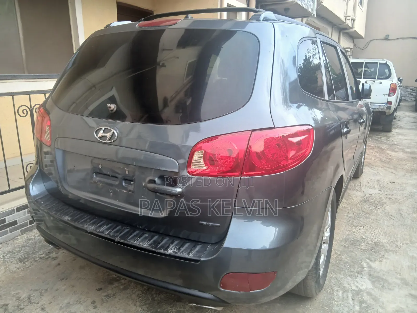 Hyundai Santa Fe 2.7 2006 Gray