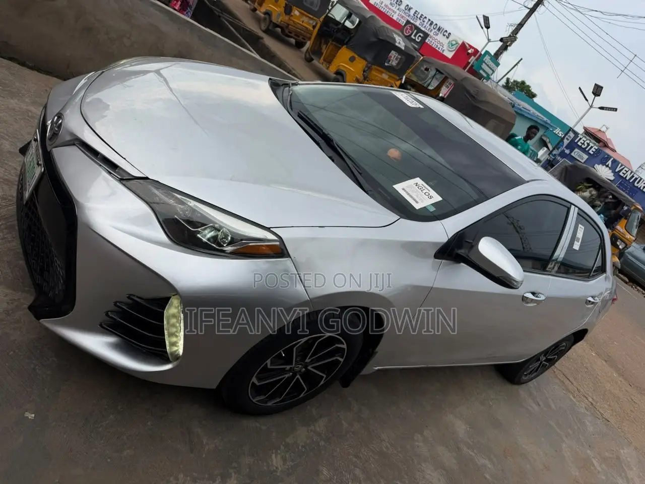 Toyota Corolla 2015 Silver
