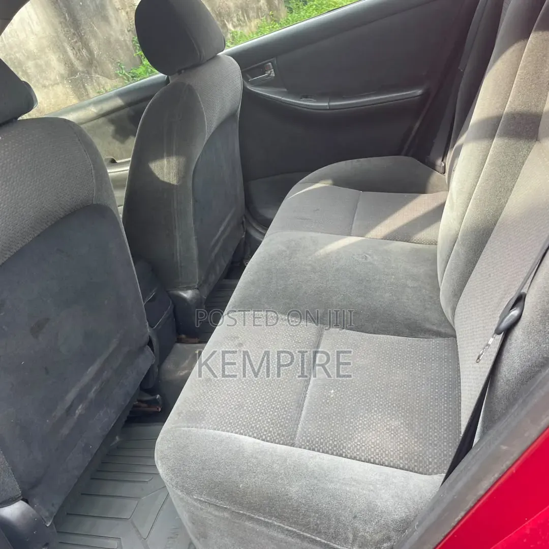Toyota Corolla 2004 Red