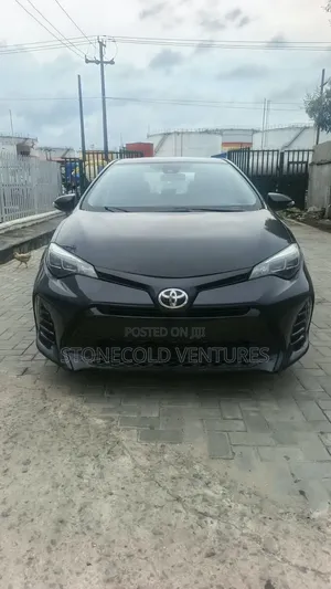 Toyota Corolla SE (1.8L 4cyl 2A) 2018 Black