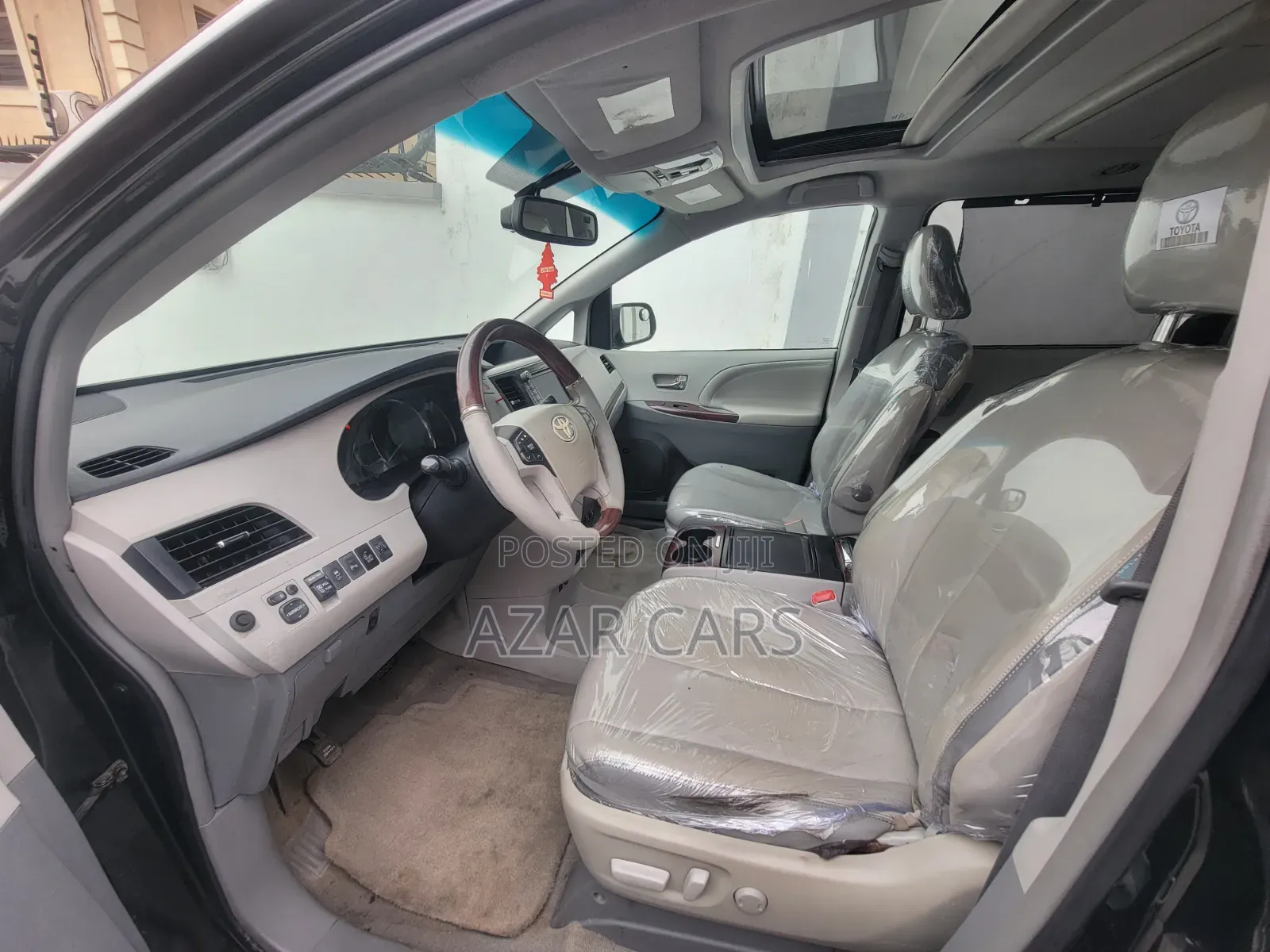 Toyota Sienna Limited 7-Passenger 4dr Minivan (3.5L 6cyl 6A) 2014 Black
