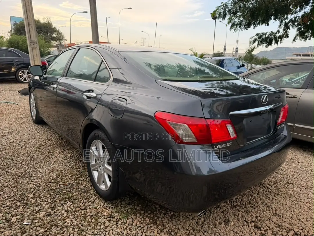 Lexus ES 350 2010 Gray
