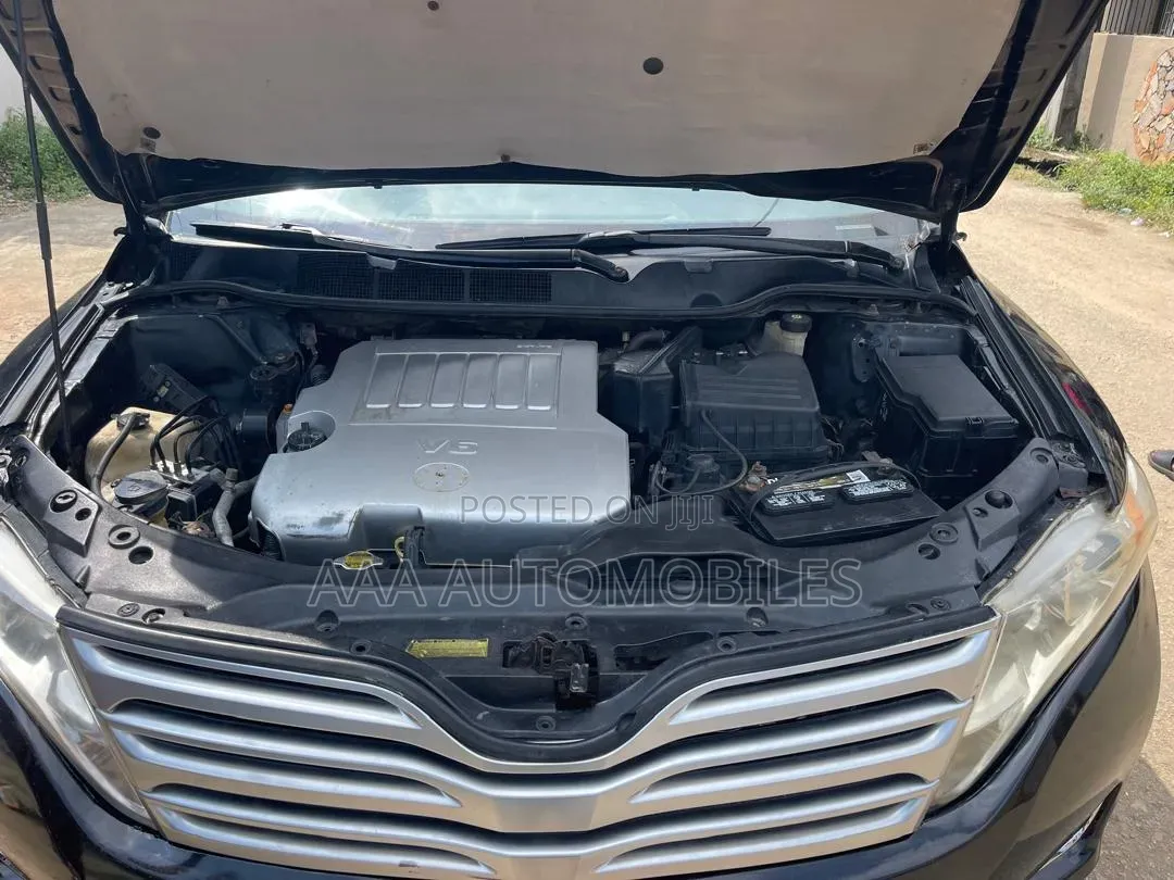 Toyota Venza Limited 2010 Black