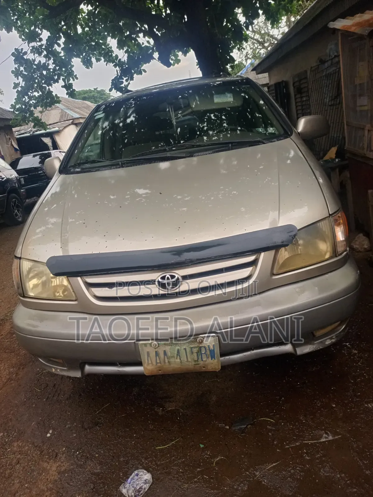 Toyota Sienna 2002 Gold