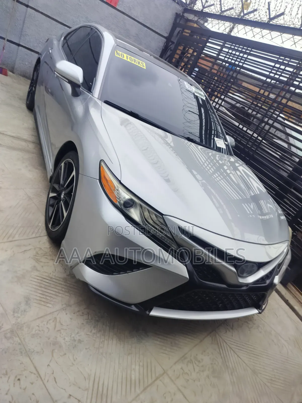 Toyota Camry XSE FWD 2020 Silver