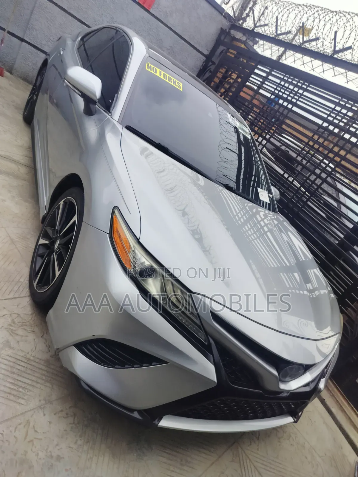 Toyota Camry XSE FWD 2020 Silver