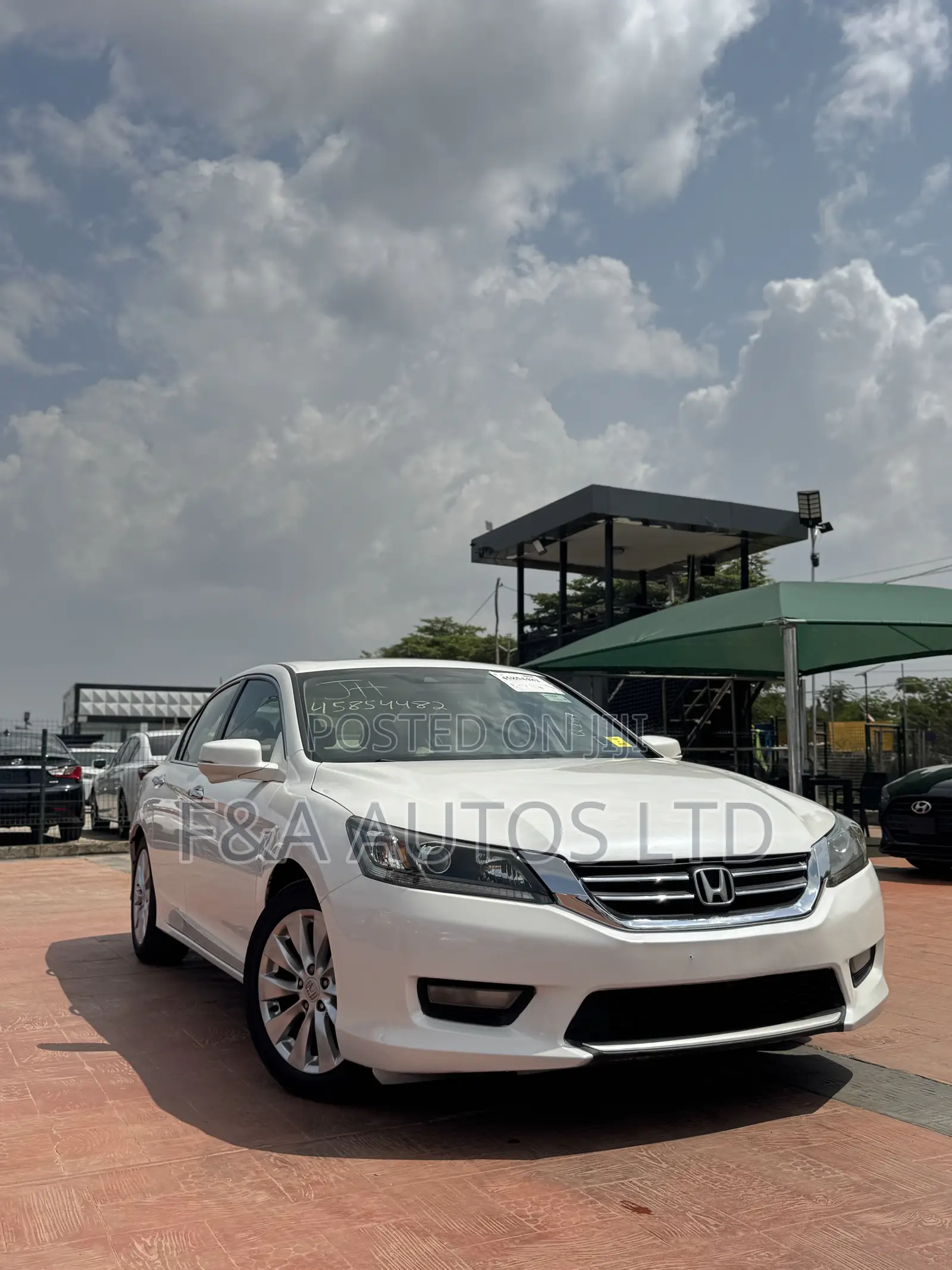Honda Accord EX 4dr Sedan (2.4L 4cyl CVT) 2014 White