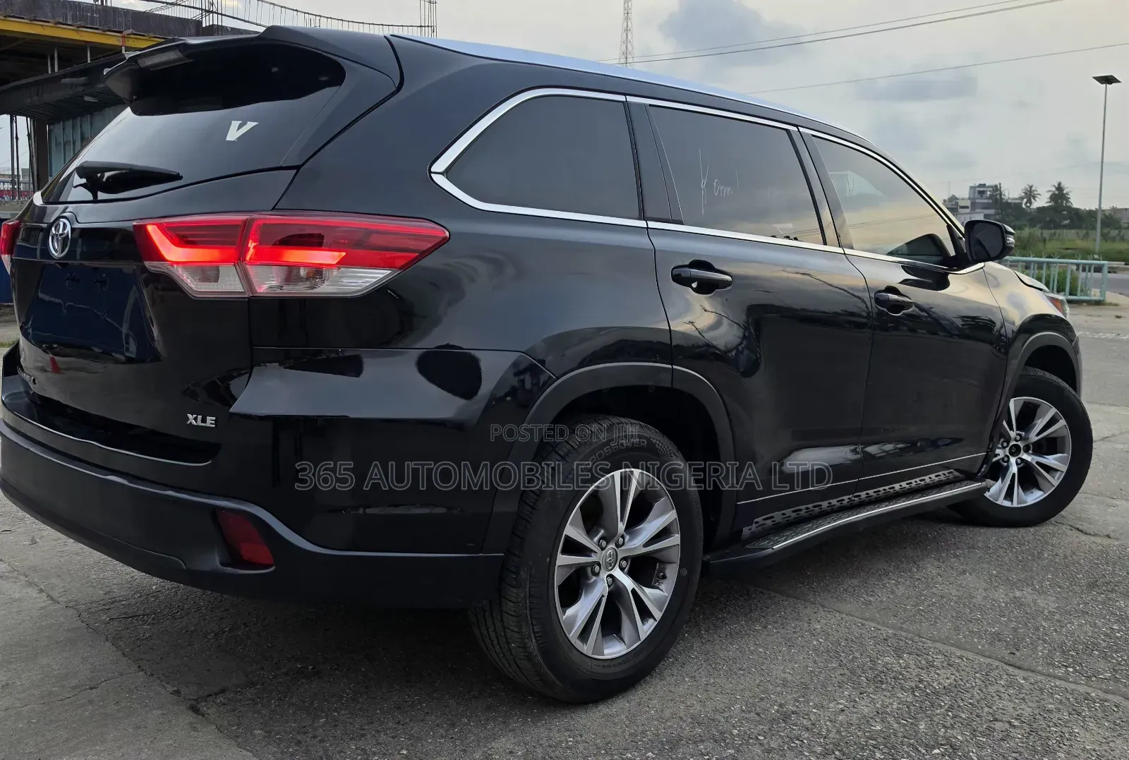 Toyota Highlander XLE 4dr SUV (3.5L 6cyl 6A) 2015 Black