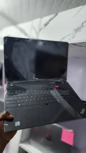 Laptop Lenovo ThinkPad P51s 8GB Intel Core i5 SSD 256GB