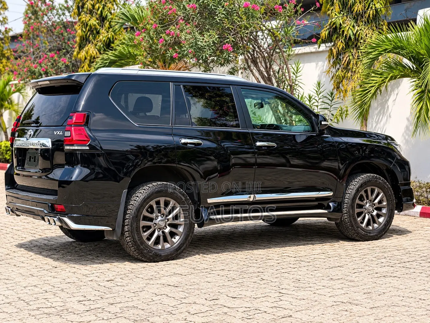Toyota Land Cruiser Prado 2.7 2019 Black