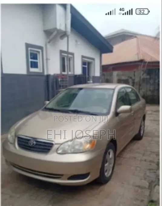 Toyota Corolla 2026 Gold