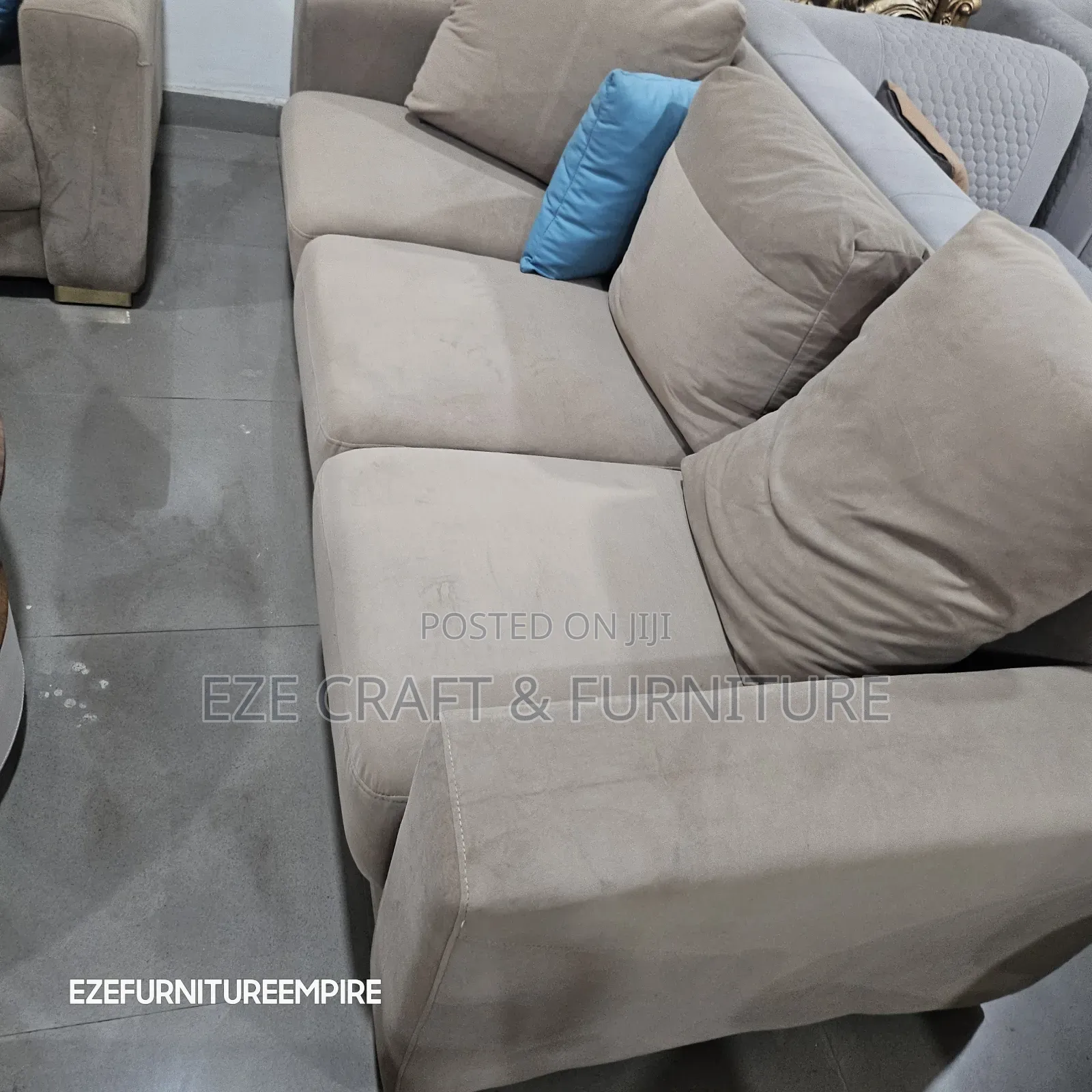 7seaters Italian Sofa Set