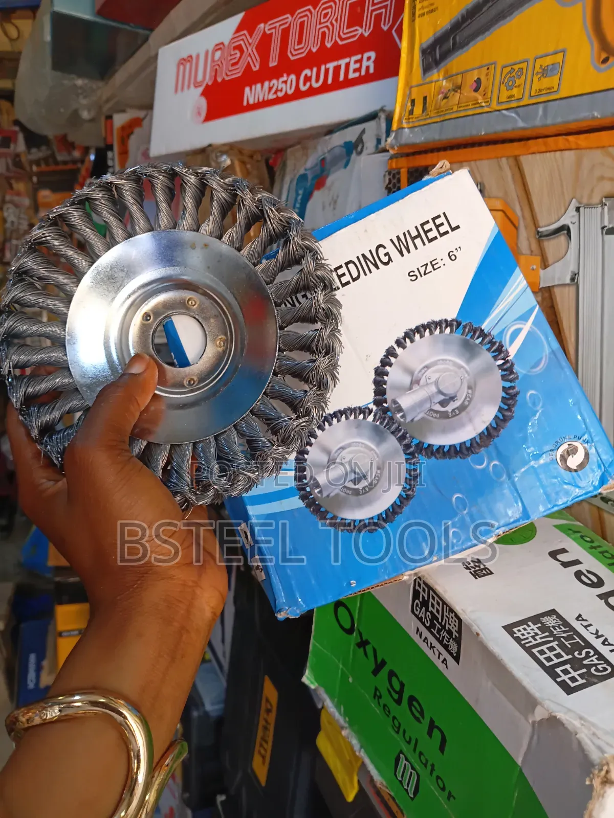 Size 6 Derusting Weeding Wheel – Grinding and Cleaning Accessory