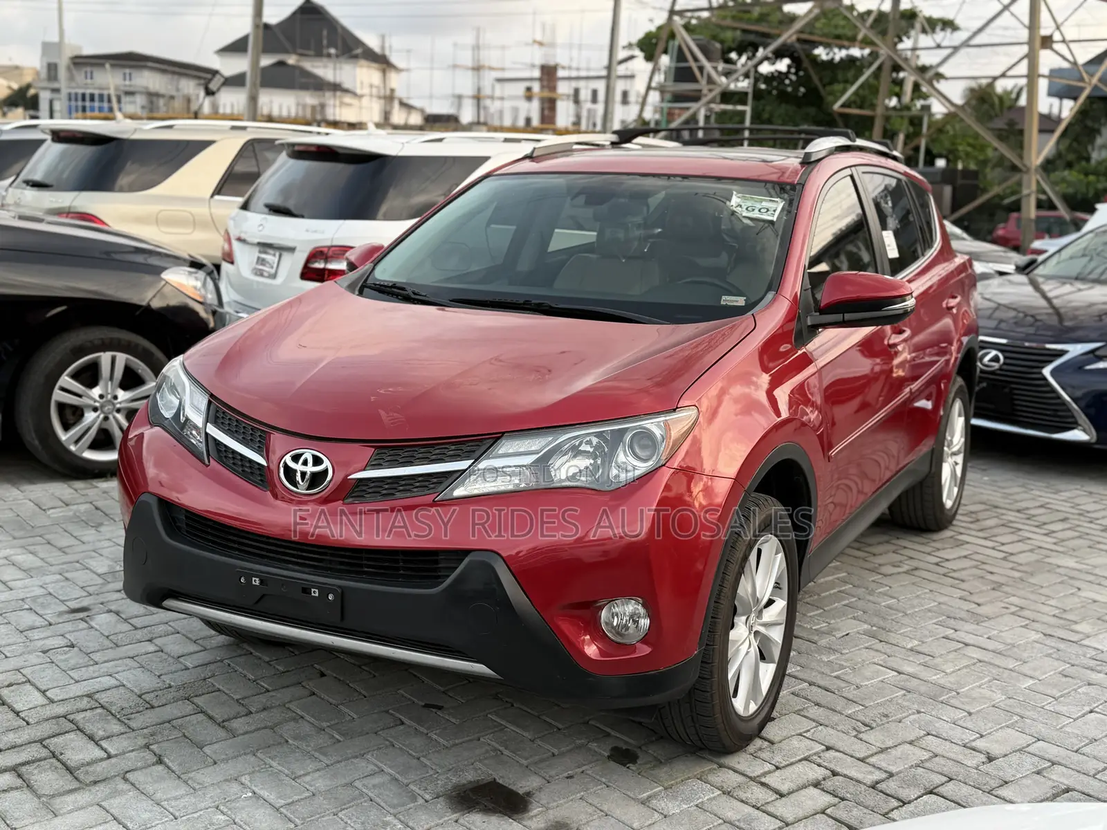 Toyota RAV4 Limited 4dr SUV AWD (2.5L 4cyl 6A) 2015 Red