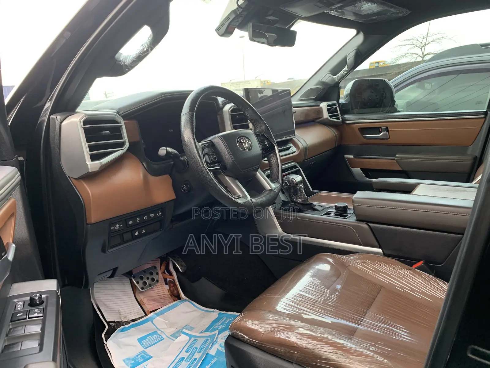 Toyota Tundra 2022 Black