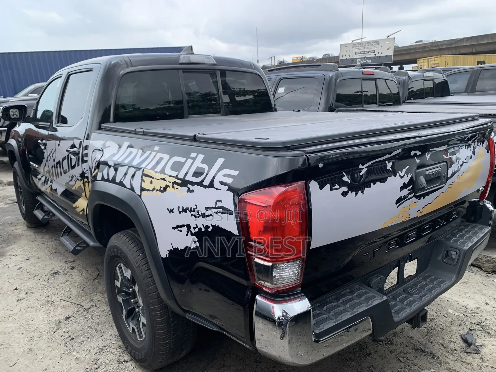 Toyota Tacoma 2018 Black