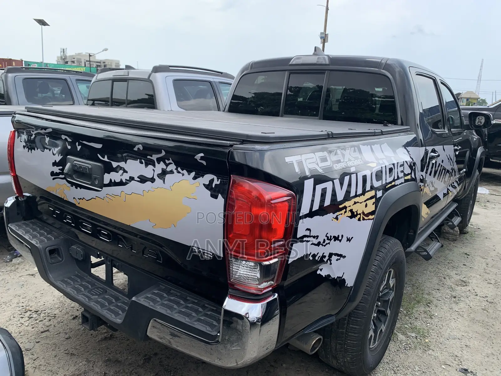 Toyota Tacoma 2018 Black