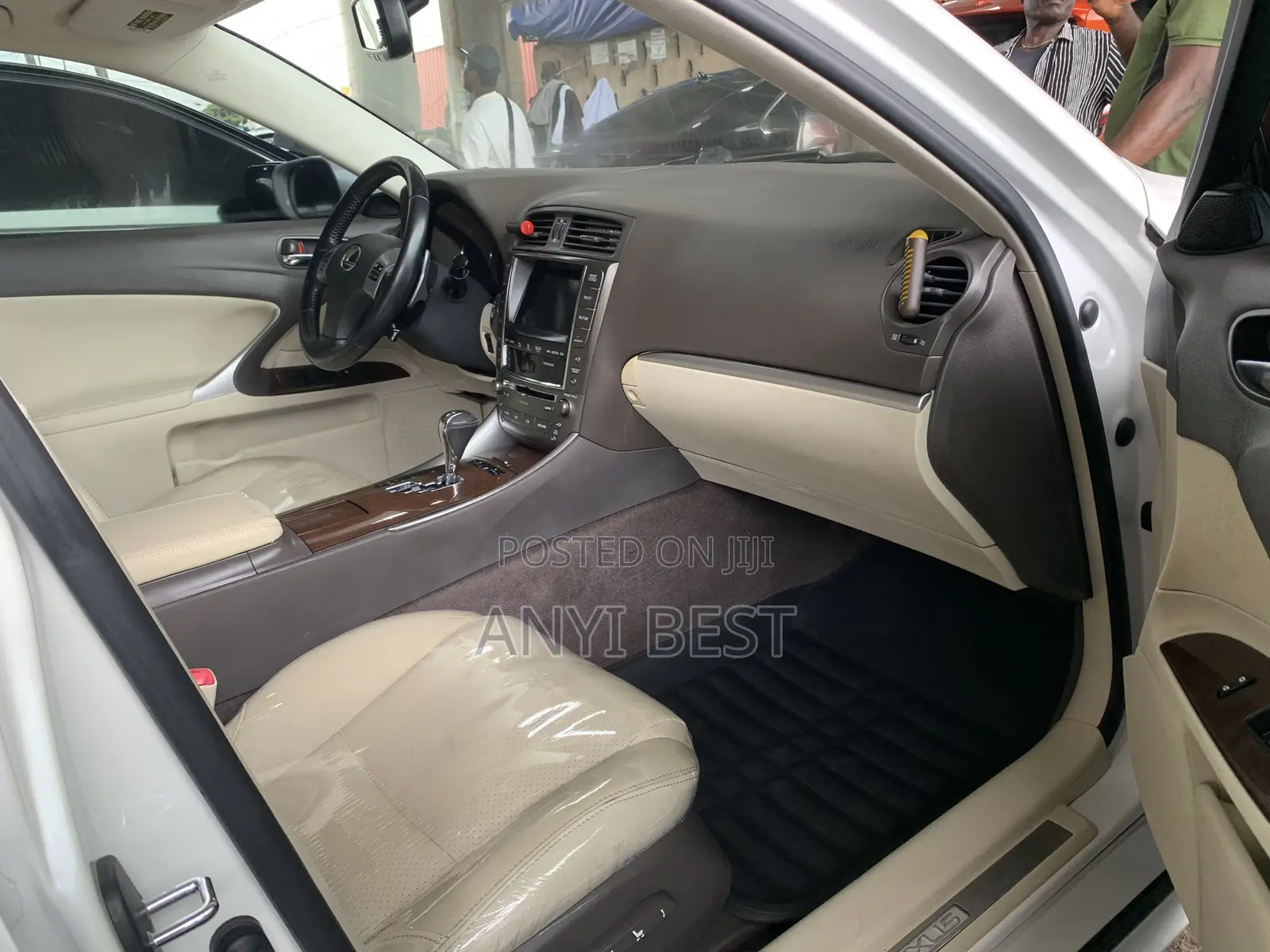 Lexus ES 2012 White