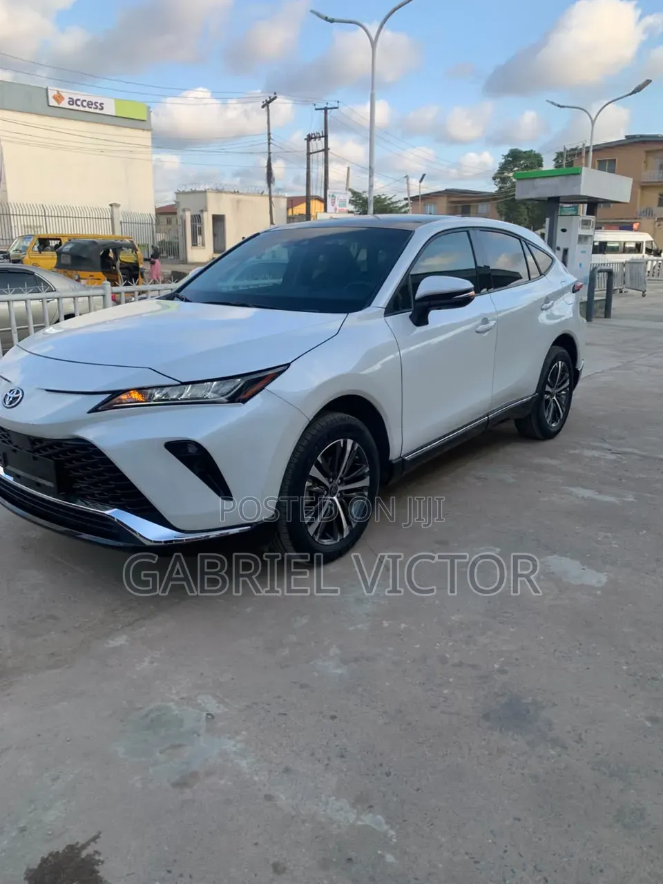 Toyota Venza 2023 White