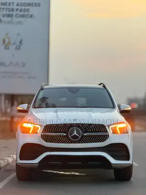 Mercedes-Benz GLE-Class 2021 White
