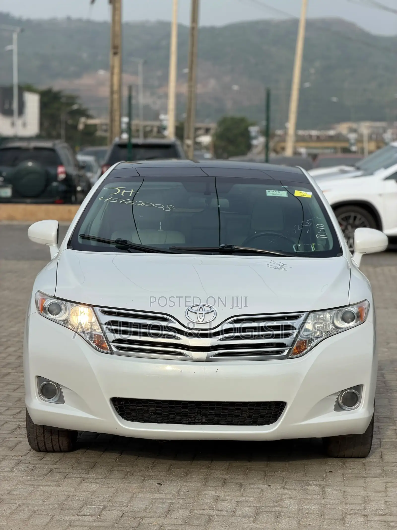 Toyota Venza XLE 2012 White