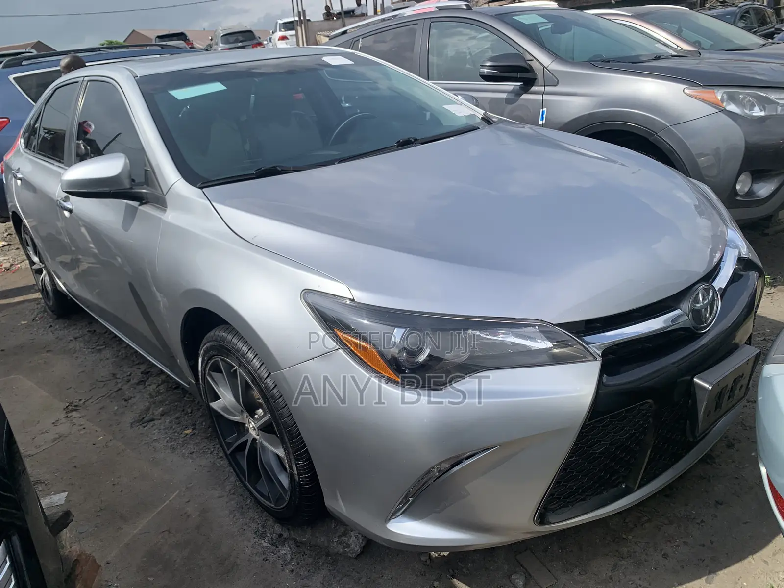 Toyota Camry 2017 Silver