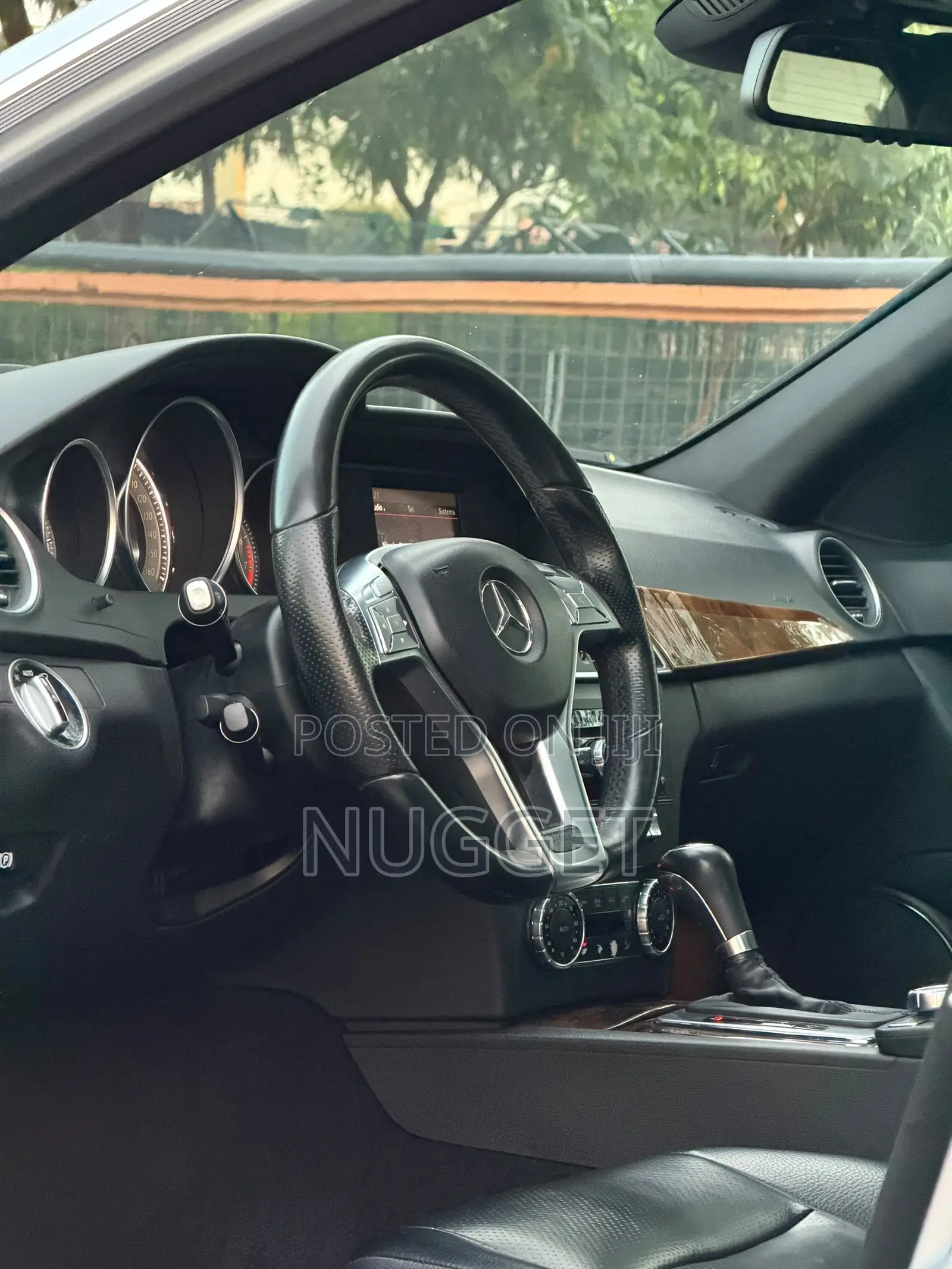 Mercedes-Benz C300 2014 Silver
