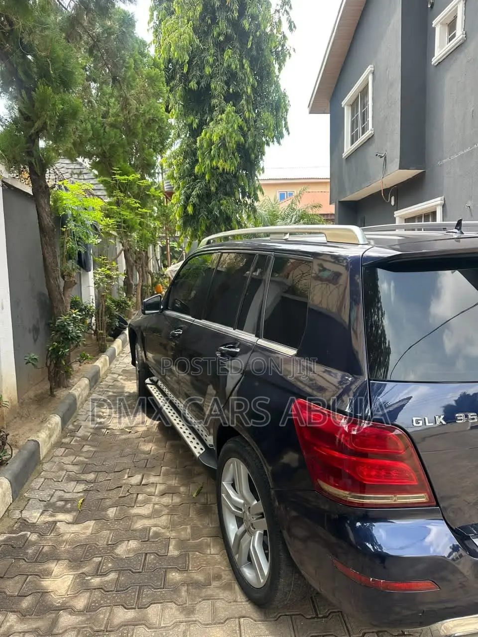 Mercedes-Benz GLK-Class 2010 Blue