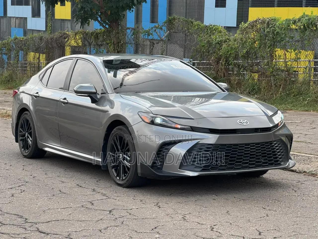 Toyota Camry SE 2025 Black
