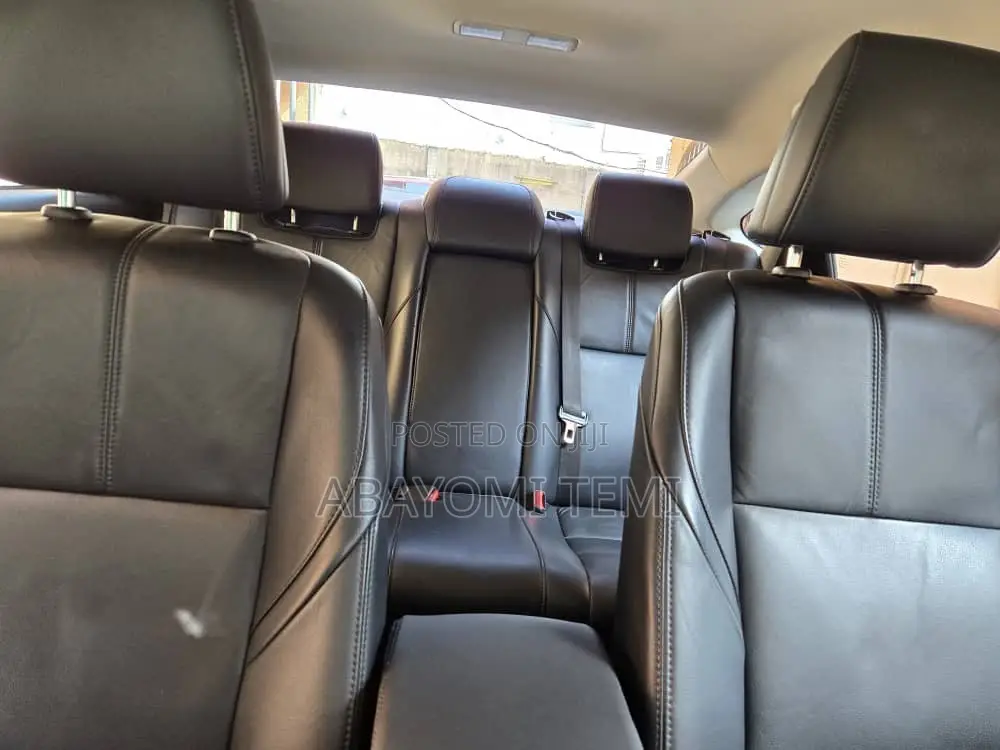 Toyota Avalon 2015 Black