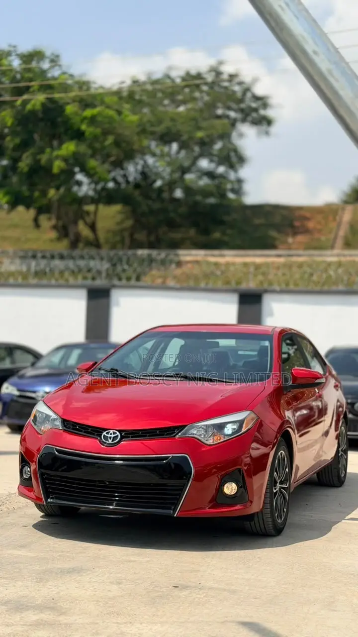 Toyota Corolla S Plus 4dr Sedan (1.8L 4cyl CVT) 2015 Red