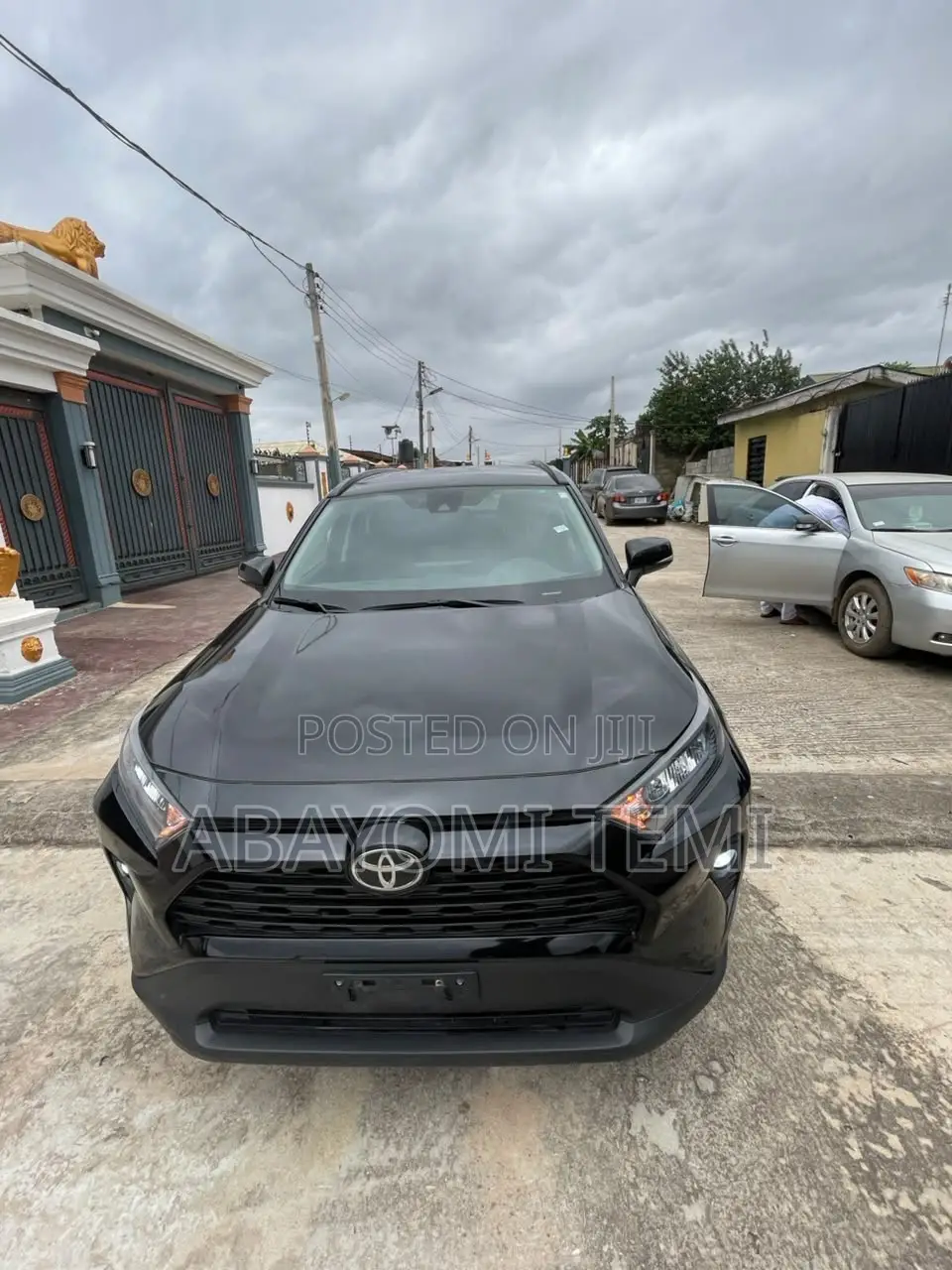 Toyota RAV4 LE 2022 Black