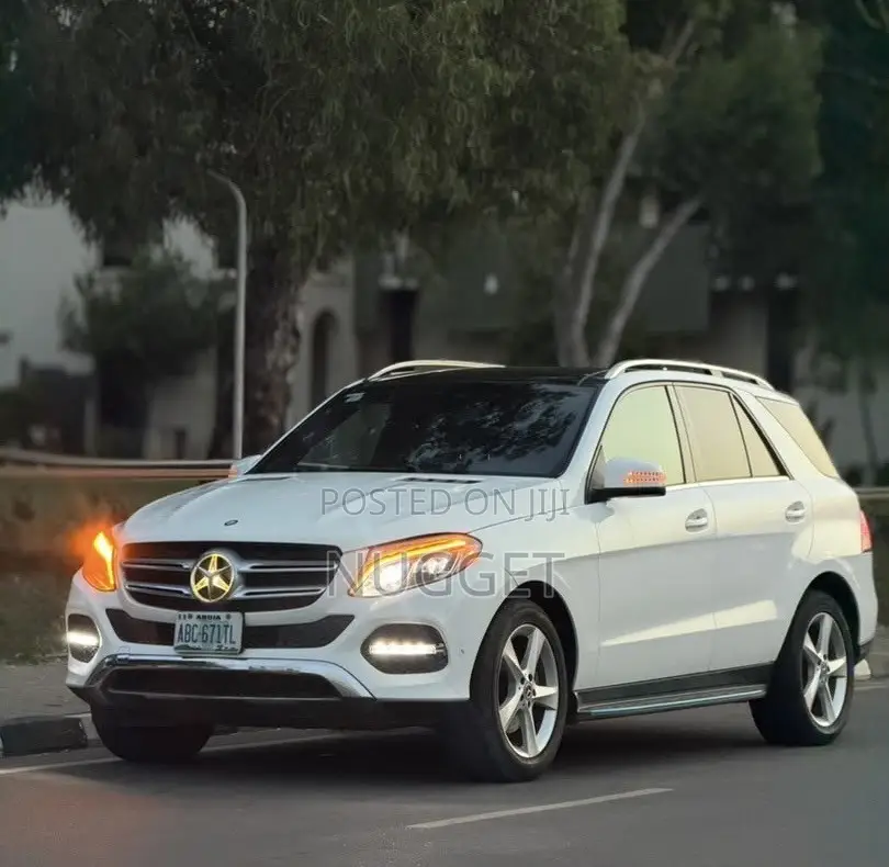 Mercedes-Benz GLE-Class 2017 White