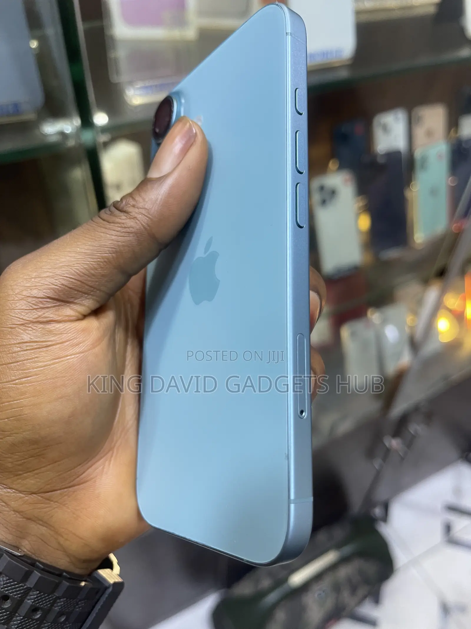 Apple iPhone 16 128 GB Green