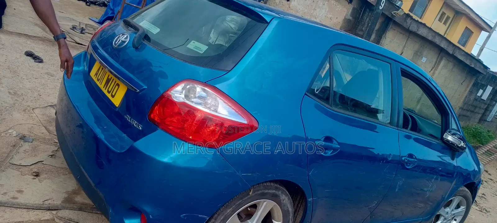 Toyota Auris 2011 Blue