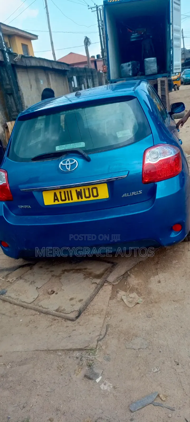 Toyota Auris 2011 Blue