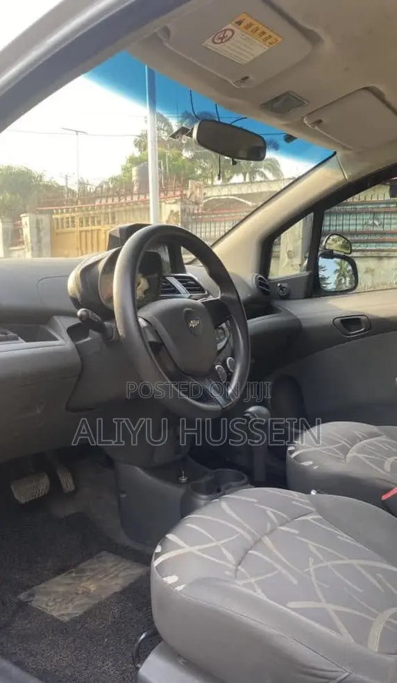 Chevrolet Spark 2014 White