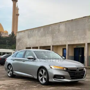 Honda Accord Touring 2.0T 2021 Silver